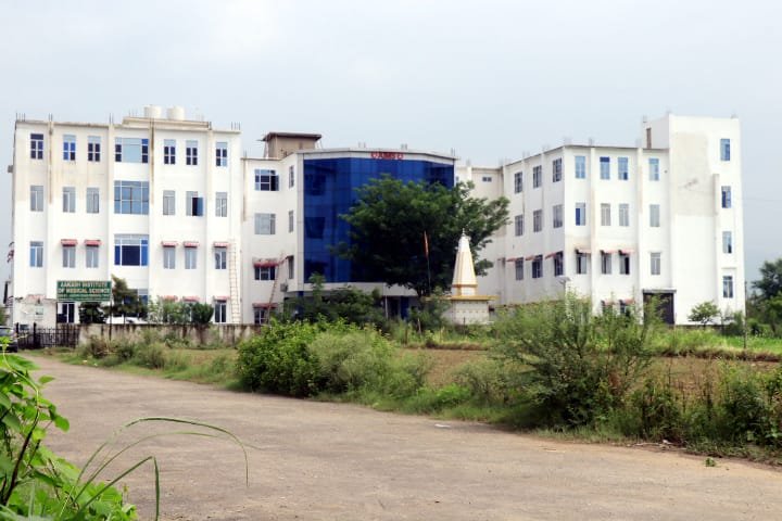 Akash Institute of Pharmacy